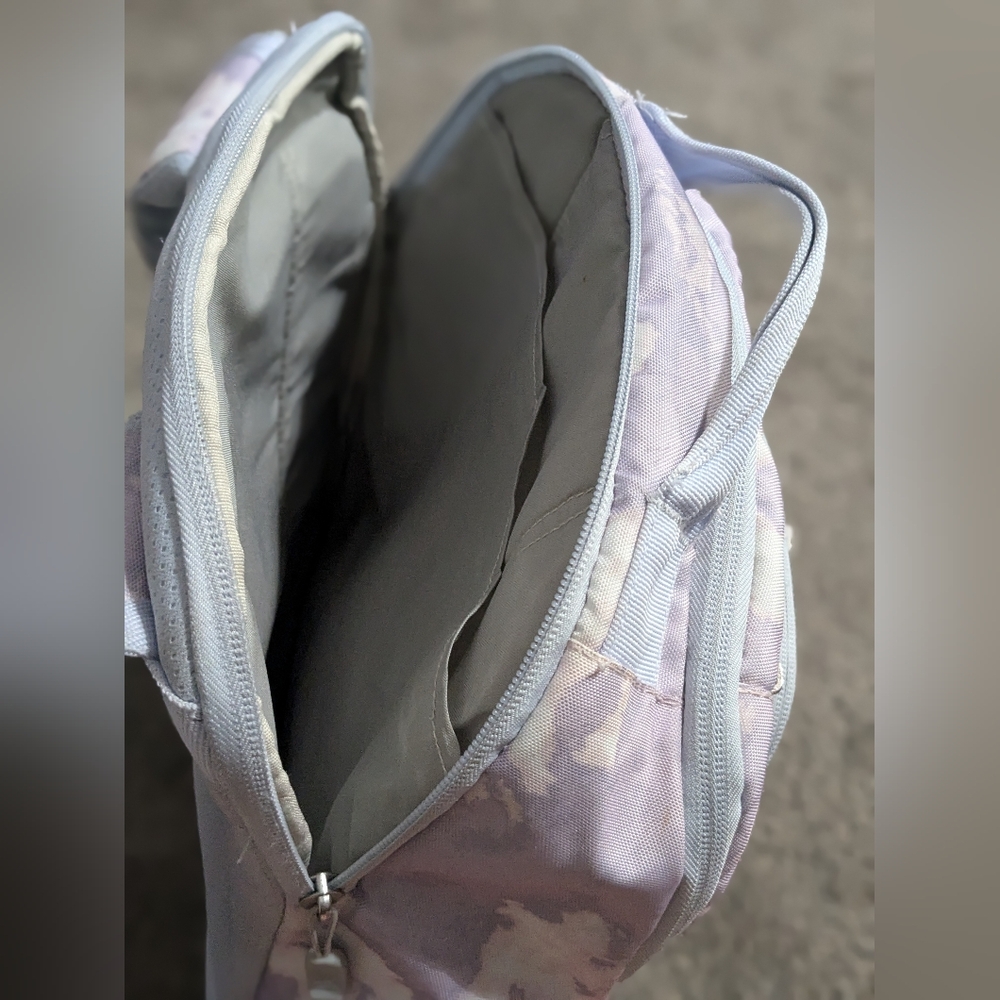 High Sierra backpack - Picture 4 of 5